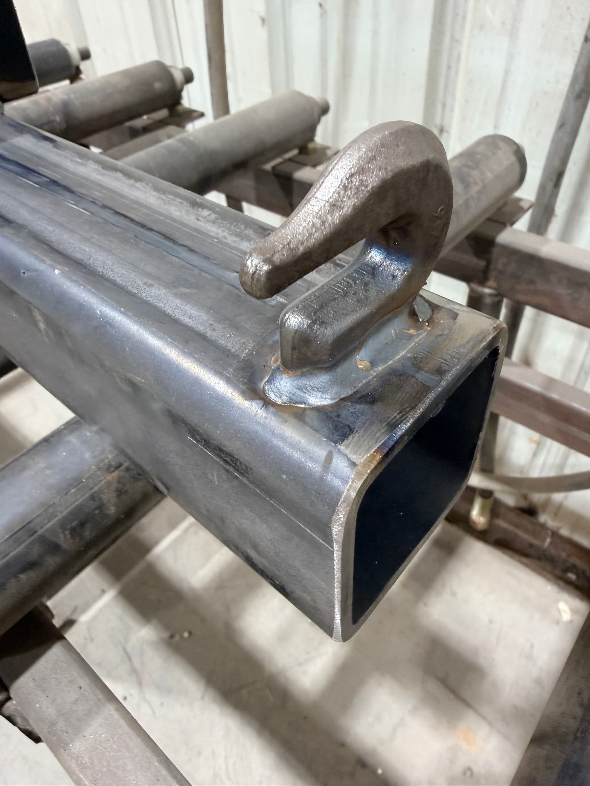 Gallery photos for Custom 12K Winch Setup Built to Chain to a Tree: Image #1