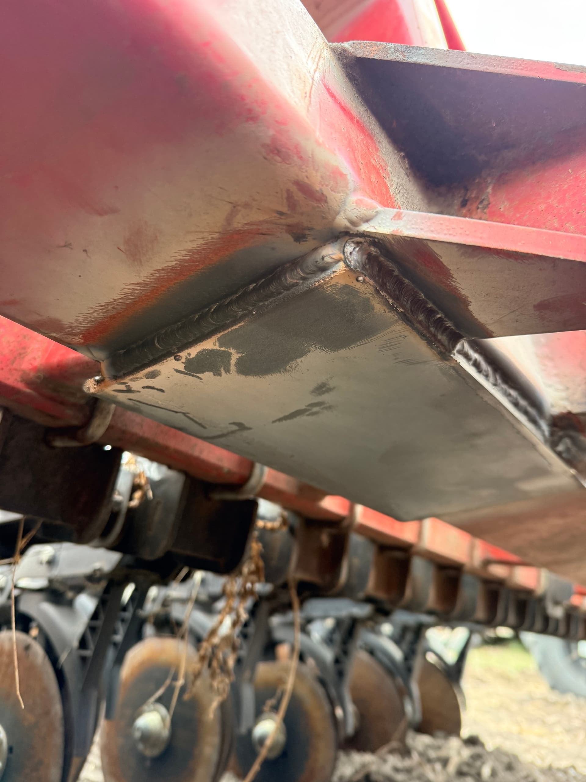 Gallery photos for Air Seeder Frame Crack Repair Right in the Field Near Argusville: Image #6