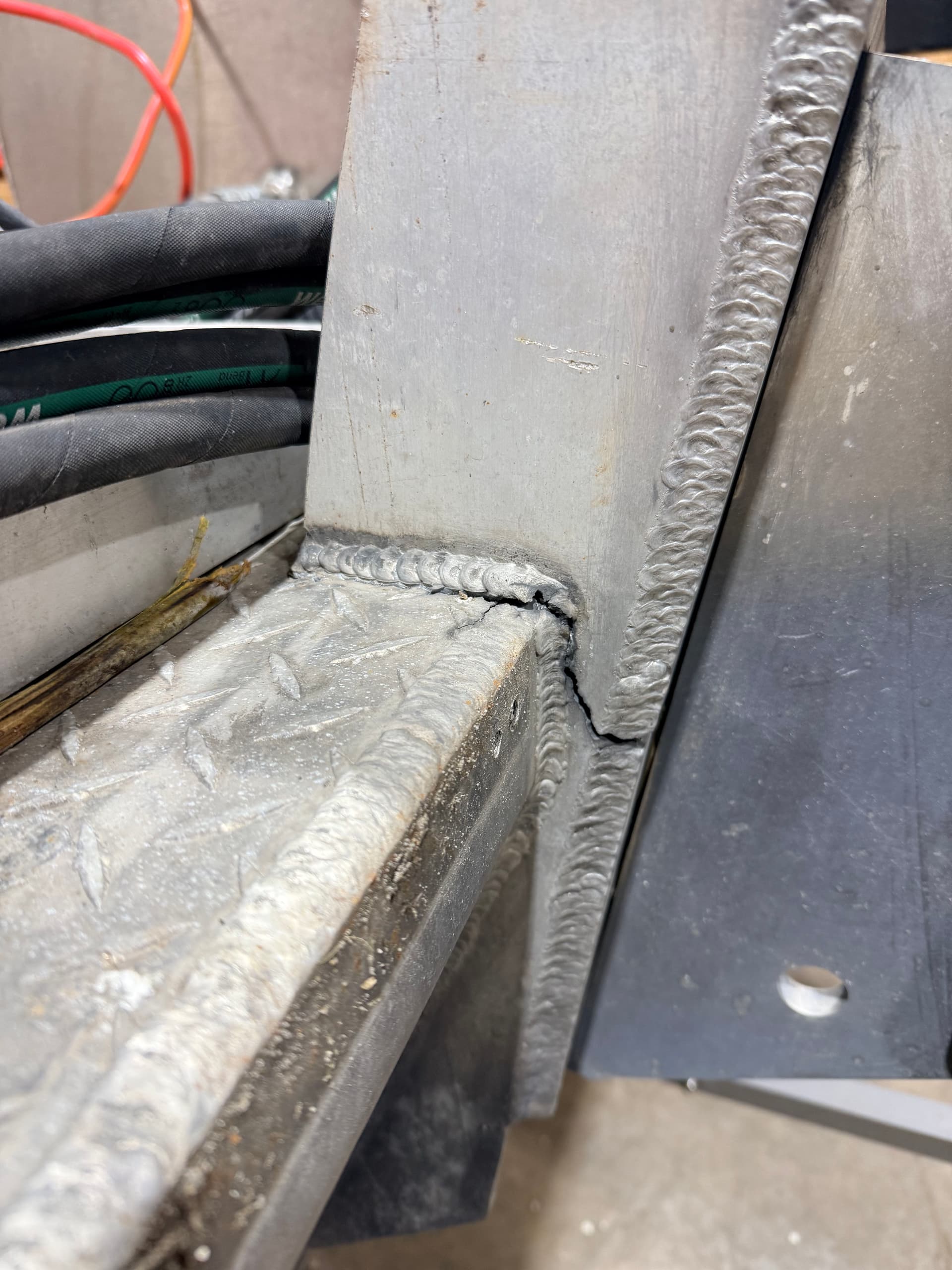 Gallery photos for Cracked Boat Transom Repair Keeps This North Dakota Rig Running: Image #3