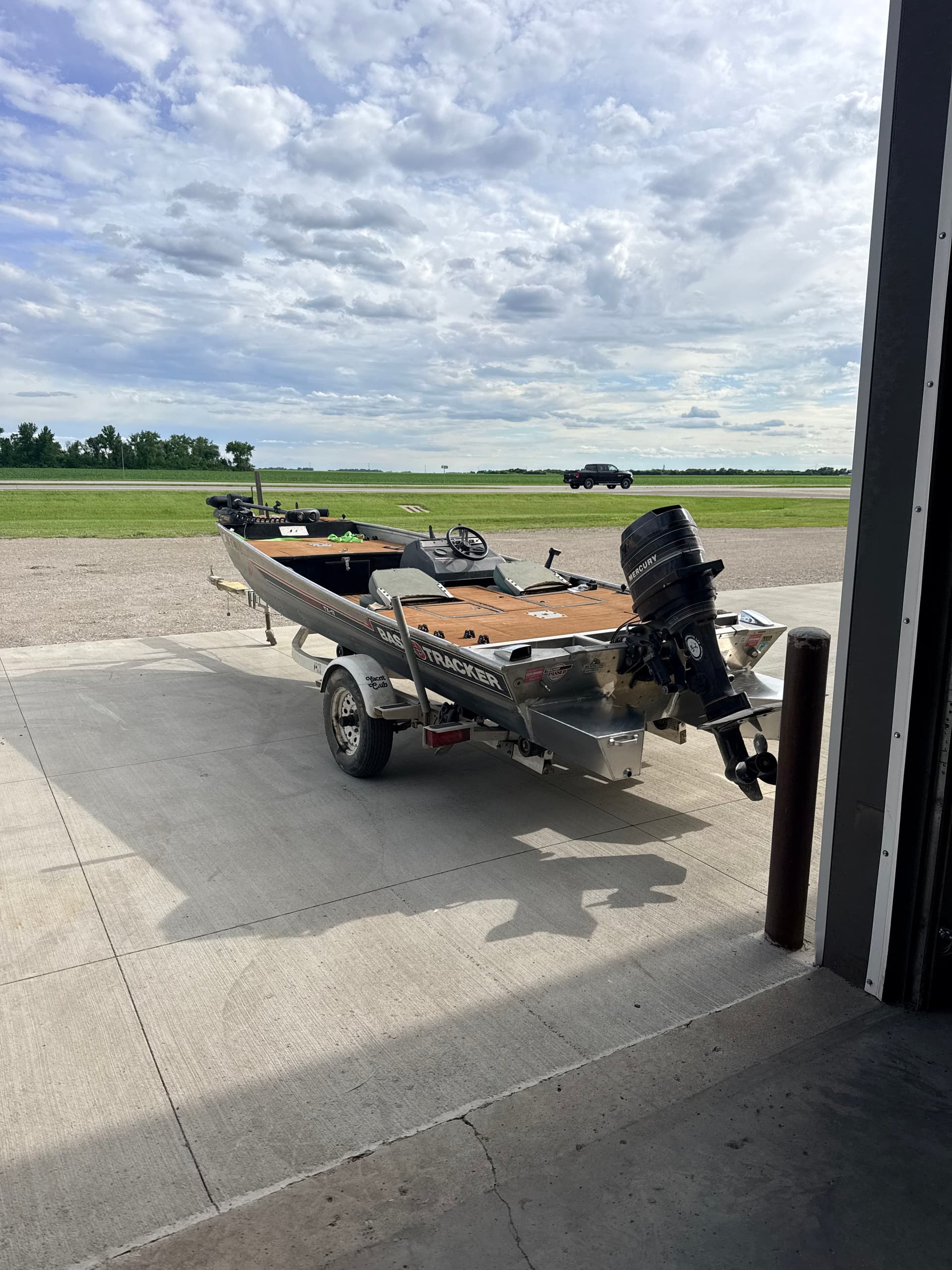 Gallery photos for Beavertail Flotation Pods TIG Welded onto a Bass Tracker: Image #4