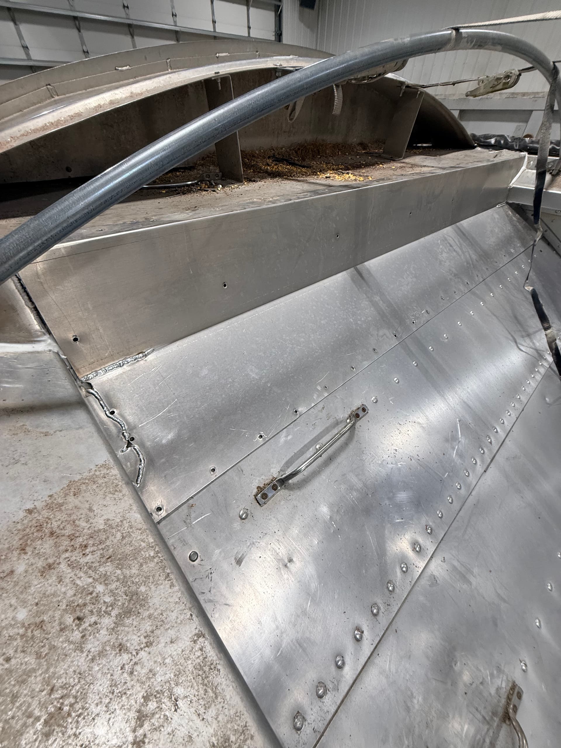 Gallery photos for Expert Hopper Bottom Trailer Repair in Breckenridge MN: Image #7