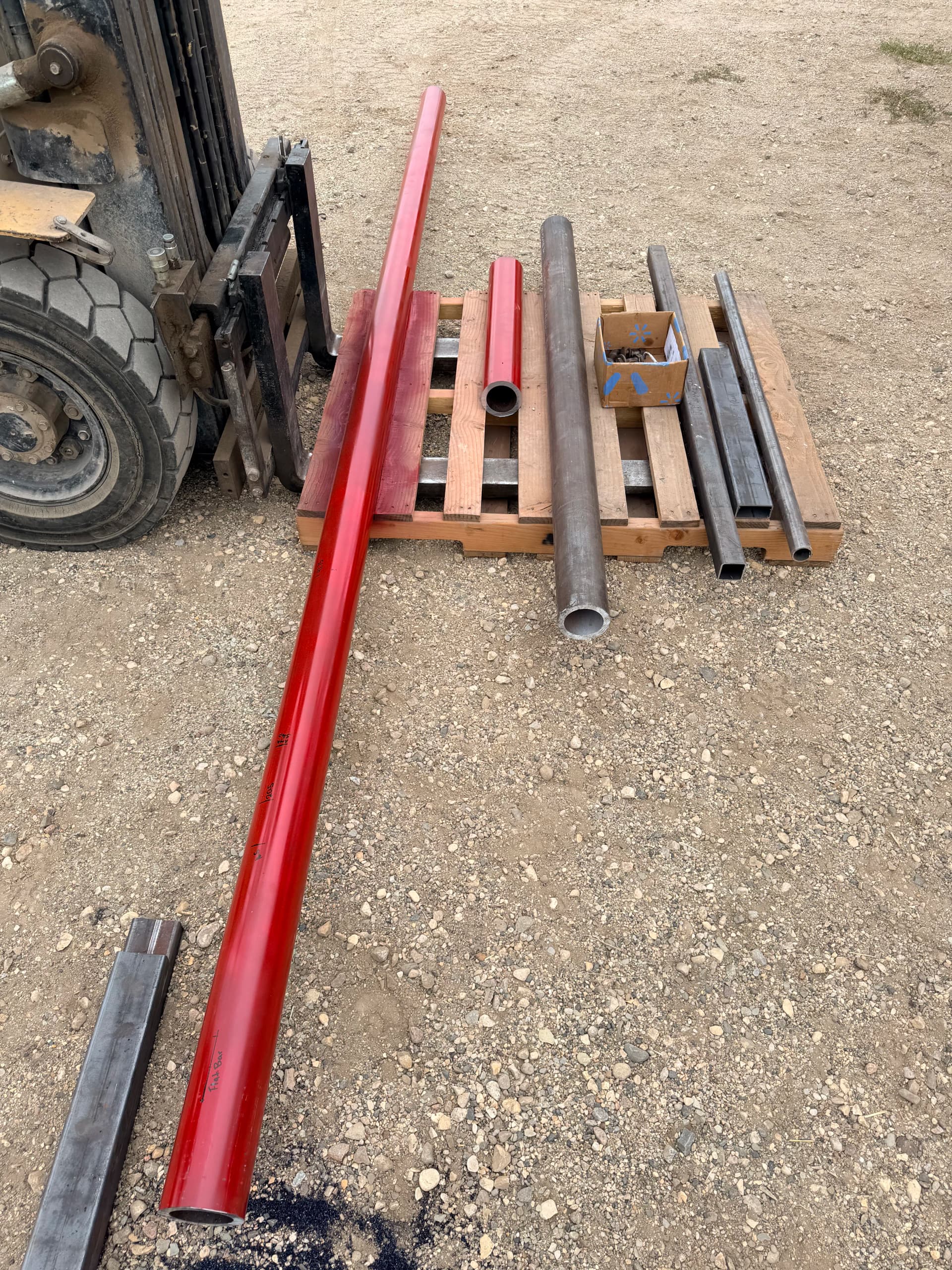 Gallery photos for Case IH Field Cultivator Rocker Bar and Shaft Replacement in Mapleton: Image #7