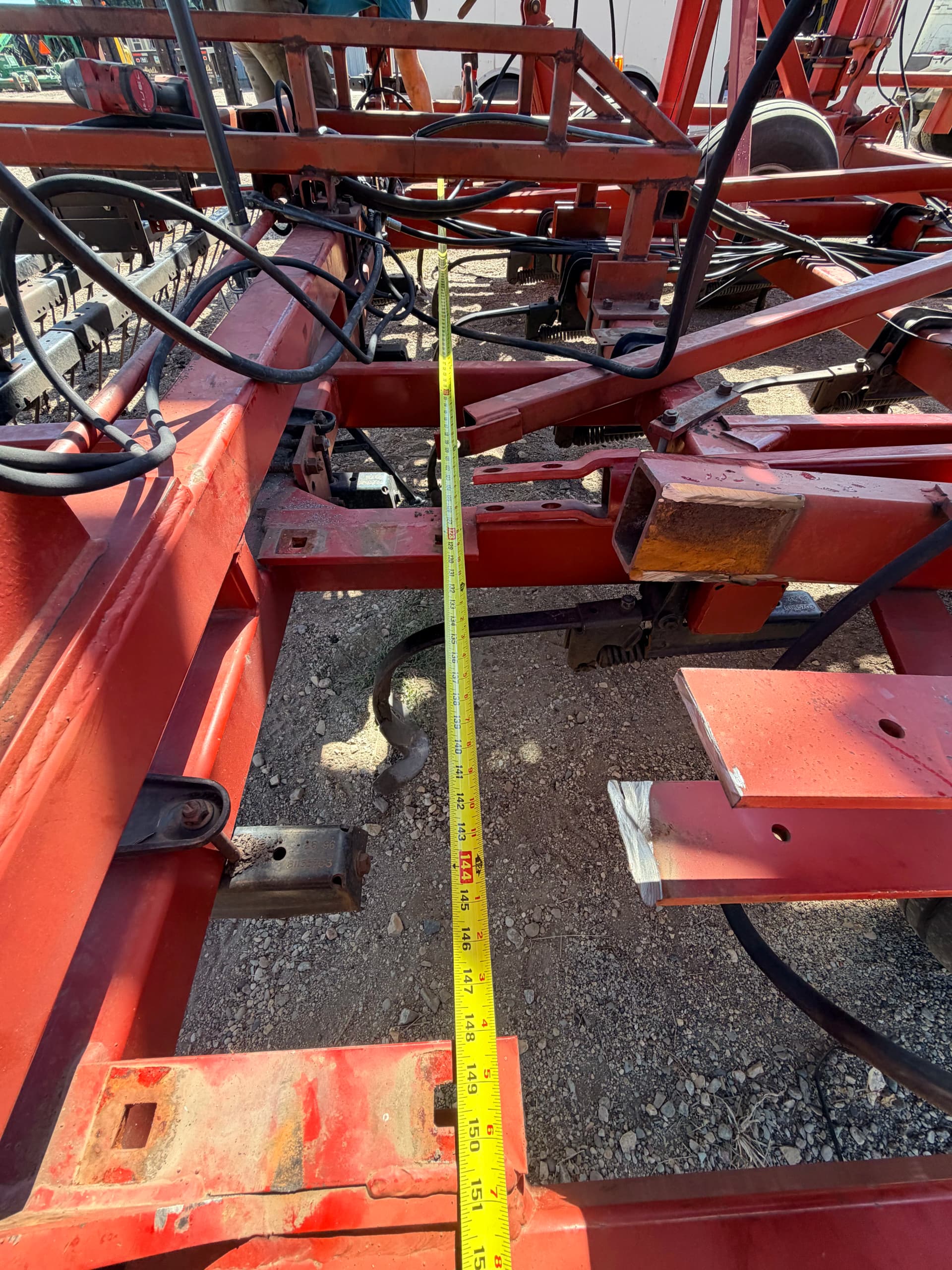 Gallery photos for Case IH Field Cultivator Rocker Bar and Shaft Replacement in Mapleton: Image #5