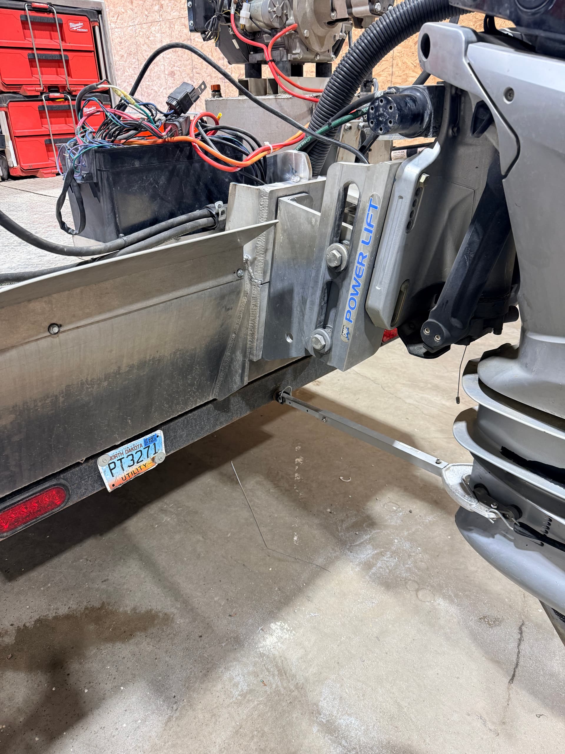 Gallery photos for Cracked Boat Transom Repair Keeps This North Dakota Rig Running: Image #4