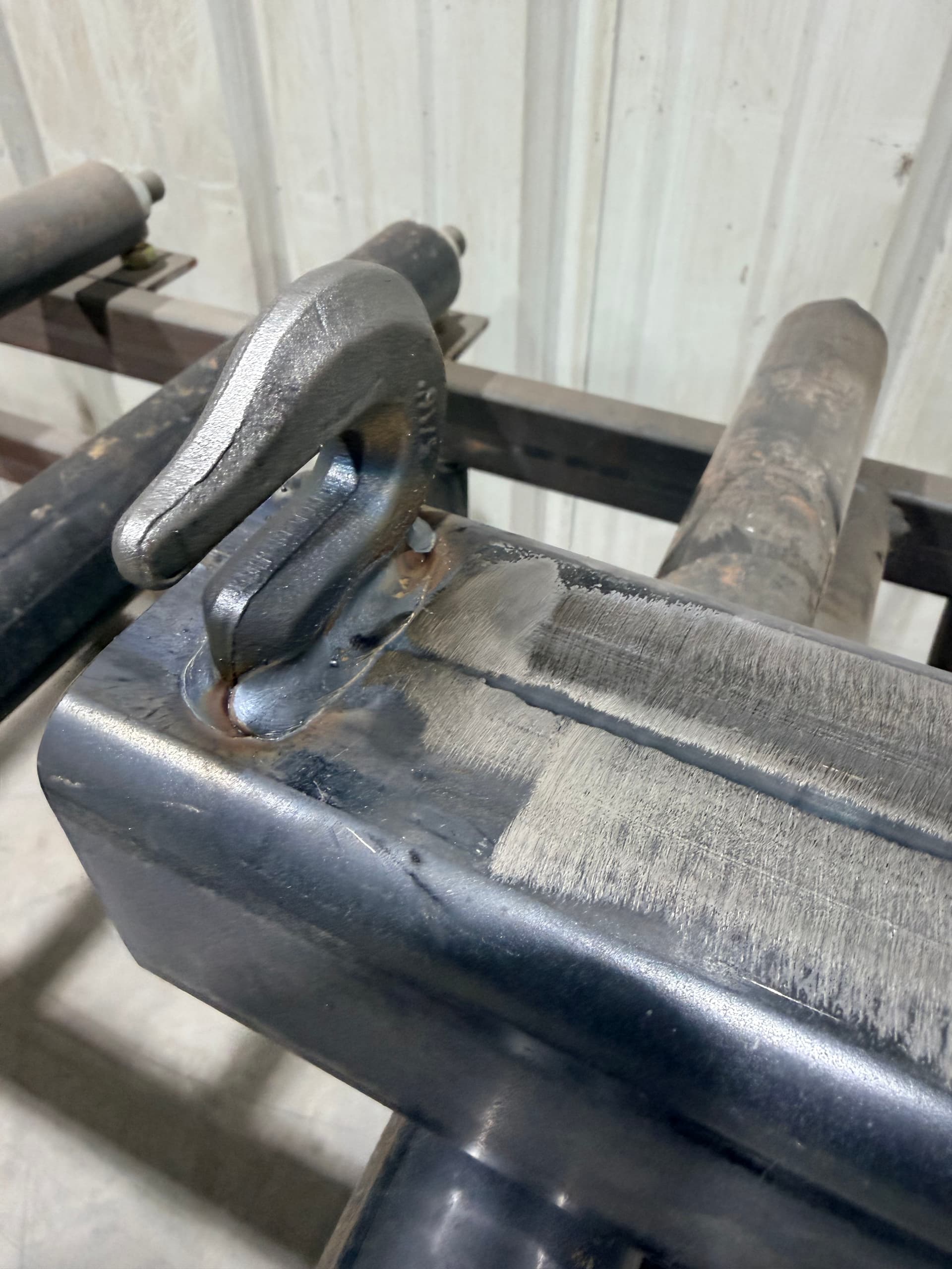 Gallery photos for Custom 12K Winch Setup Built to Chain to a Tree: Image #4