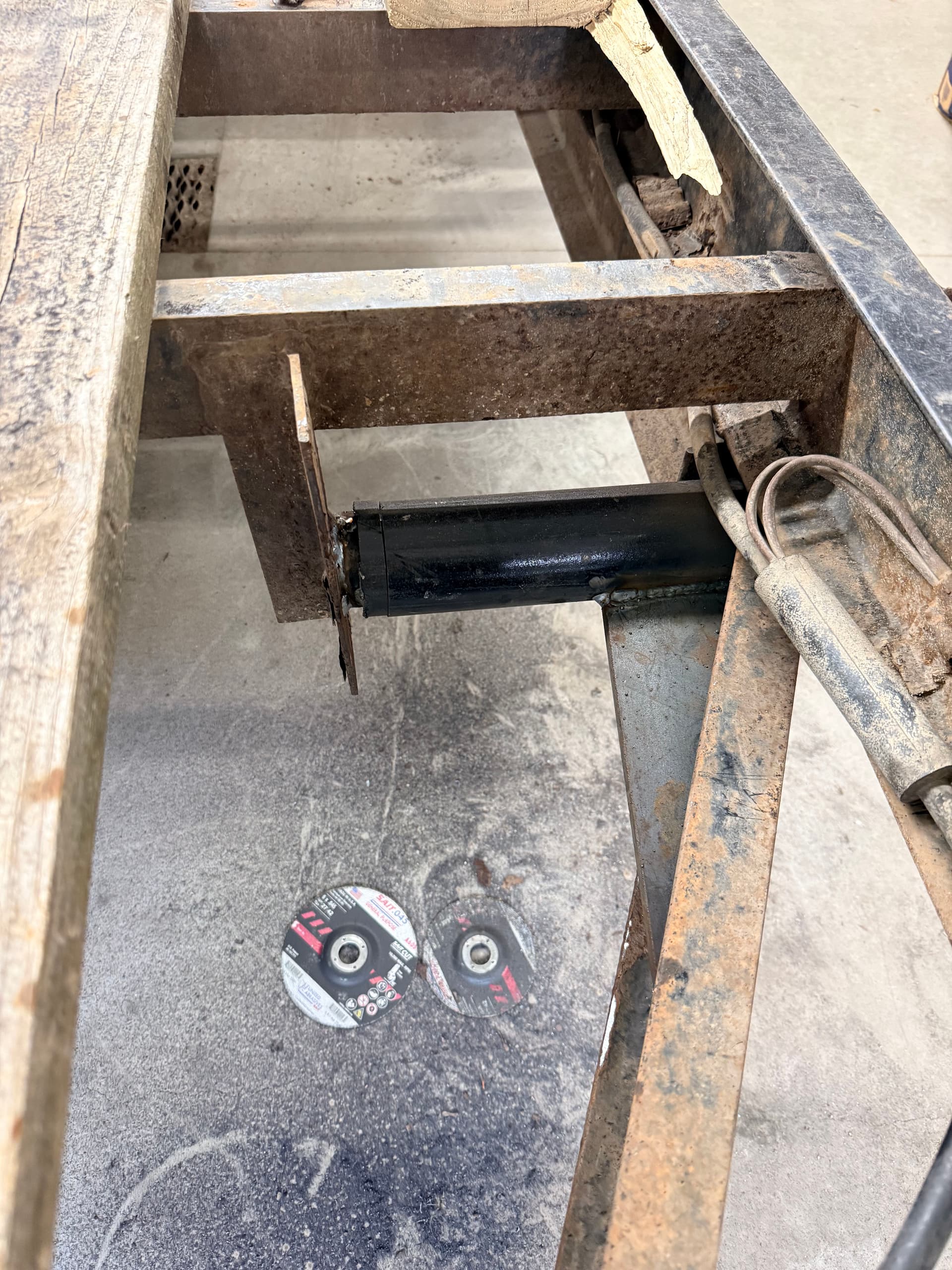 Gallery photos for Tilt Trailer Assembly Repair in Hawley MN Earns 5-Star Review: Image #4